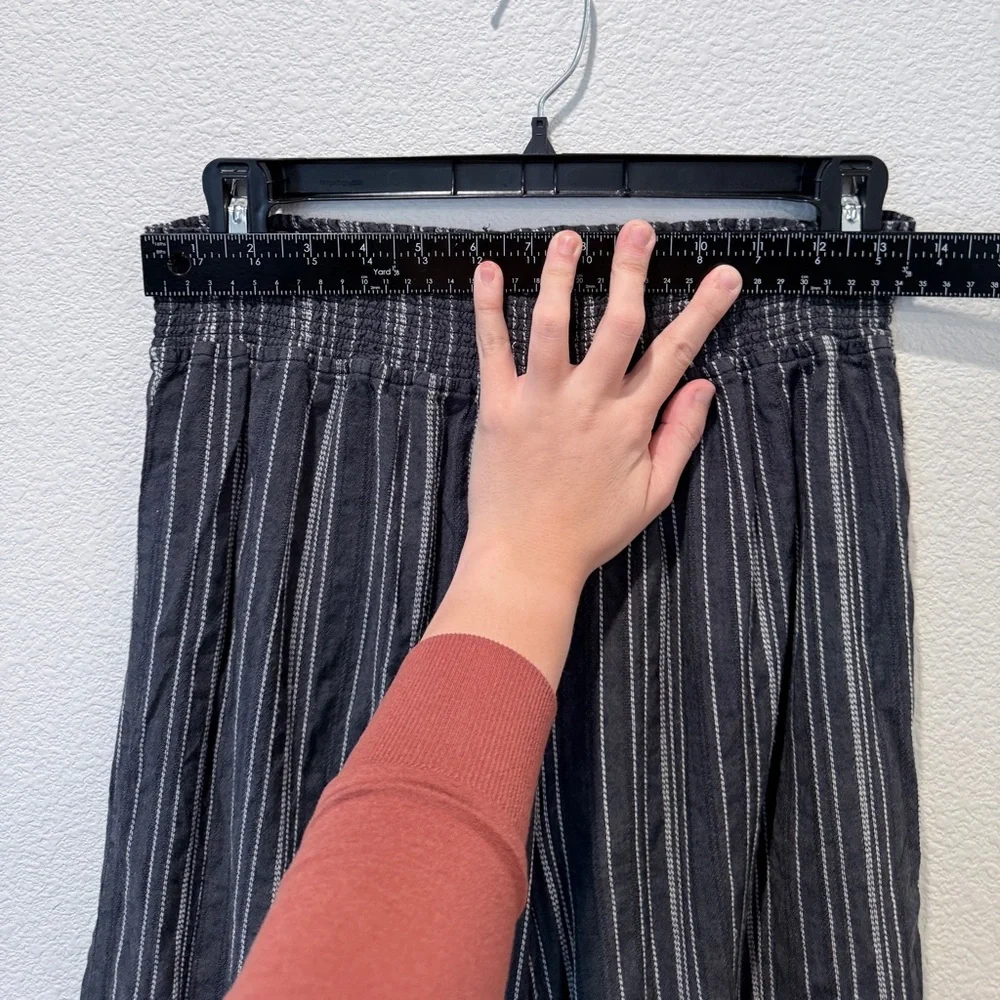 Given Kale Striped Wide Leg Pants M Smocked Waist Boho Coastal Grandmacore - Picture 8 of 11